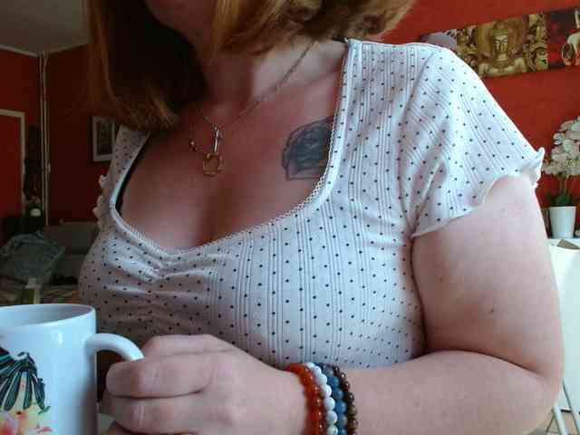 Petitoiseaucoquine webcam