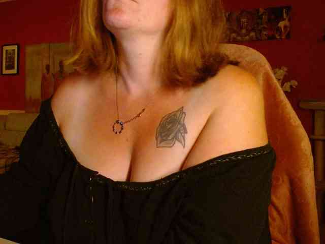 Petitoiseaucoquine webcam