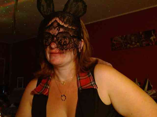 Petitoiseaucoquine webcam