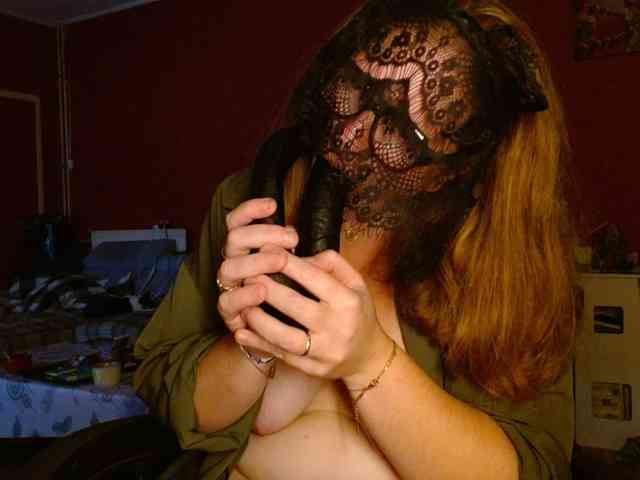 Petitoiseaucoquine webcam
