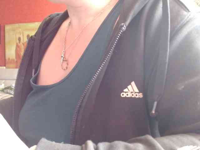 Petitoiseaucoquine webcam