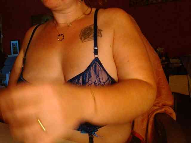 Petitoiseaucoquine webcam