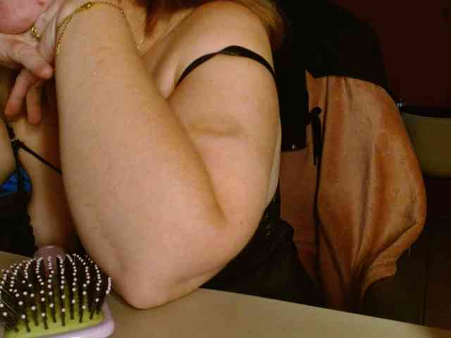 Petitoiseaucoquine webcam