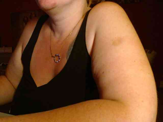 Petitoiseaucoquine webcam