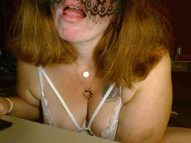 Petitoiseaucoquine webcam