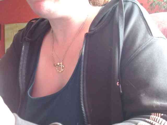 Petitoiseaucoquine webcam