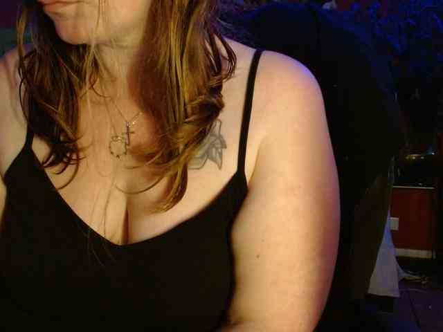 Petitoiseaucoquine webcam