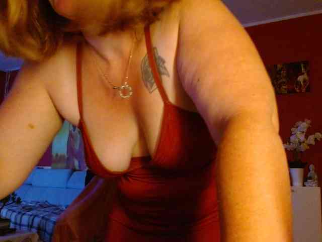 Petitoiseaucoquine webcam
