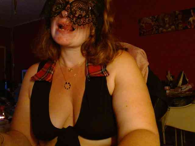 Petitoiseaucoquine webcam