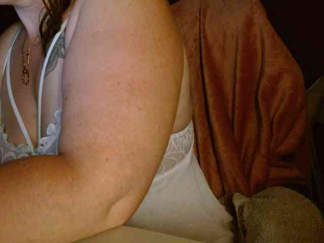 Petitoiseaucoquine webcam