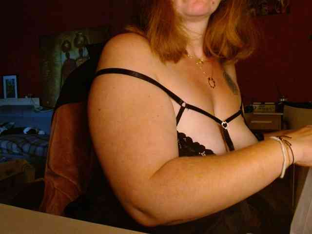 Petitoiseaucoquine webcam