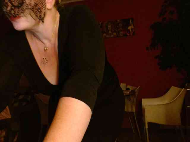 Petitoiseaucoquine webcam