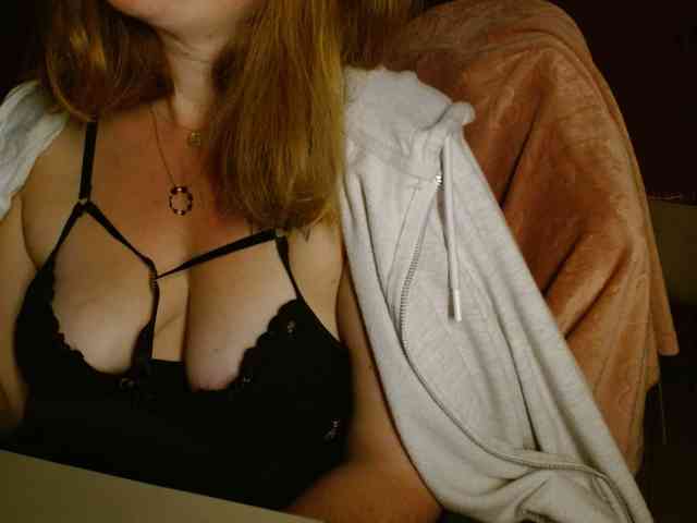Petitoiseaucoquine webcam