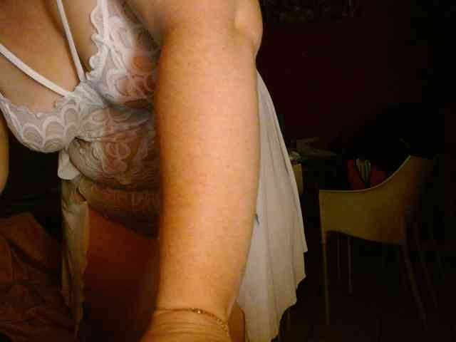 Petitoiseaucoquine webcam