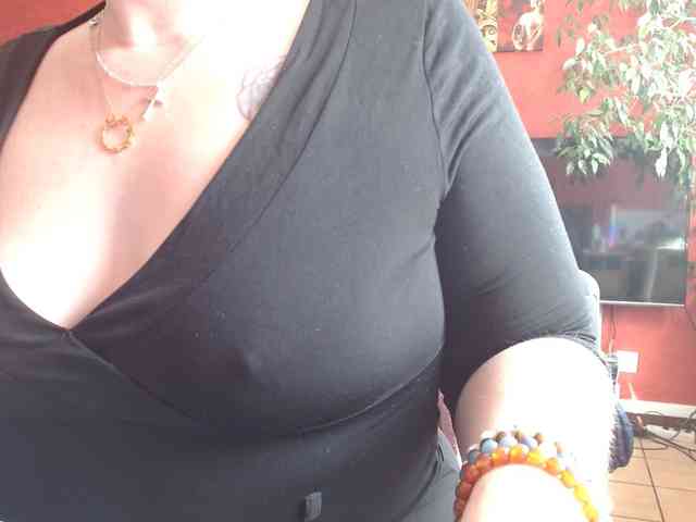 Petitoiseaucoquine webcam