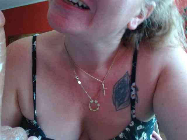 Petitoiseaucoquine webcam