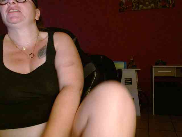 Petitoiseaucoquine webcam