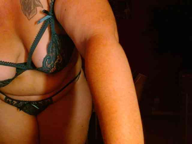Petitoiseaucoquine webcam