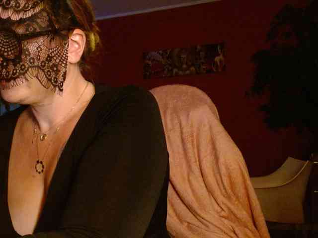 Petitoiseaucoquine webcam