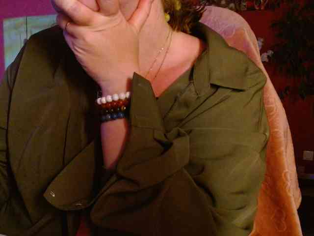 Petitoiseaucoquine webcam
