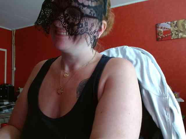 Petitoiseaucoquine webcam