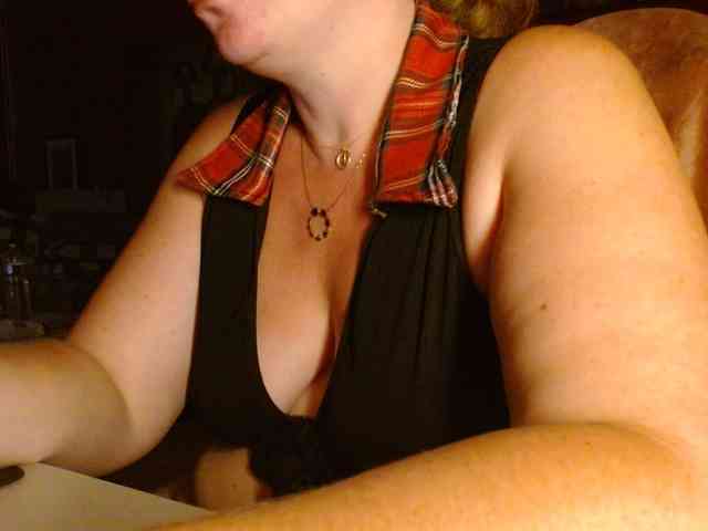 Petitoiseaucoquine webcam