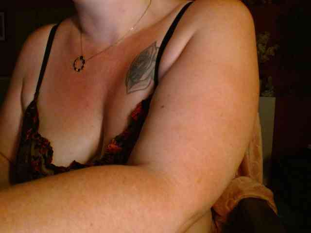 Petitoiseaucoquine webcam