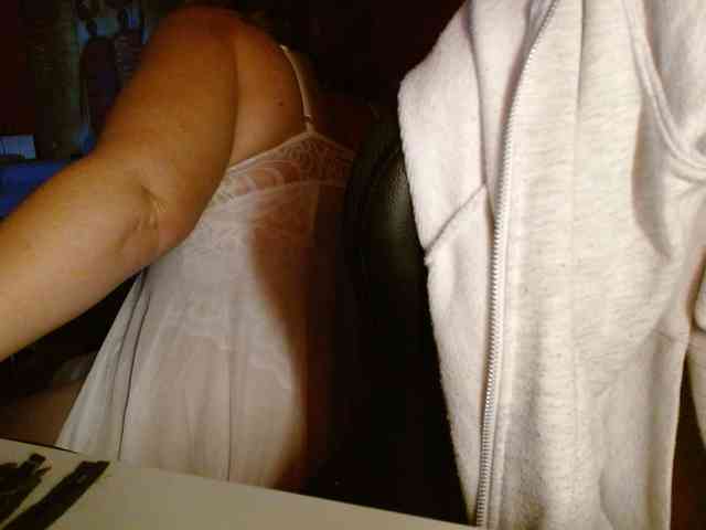 Petitoiseaucoquine webcam