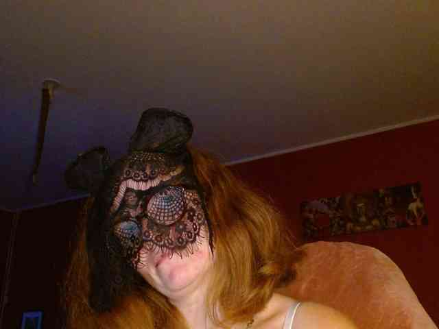 Petitoiseaucoquine webcam