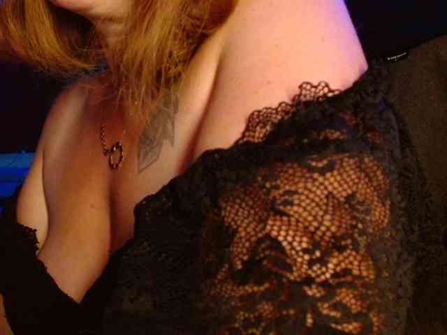 Petitoiseaucoquine webcam