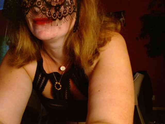Petitoiseaucoquine webcam