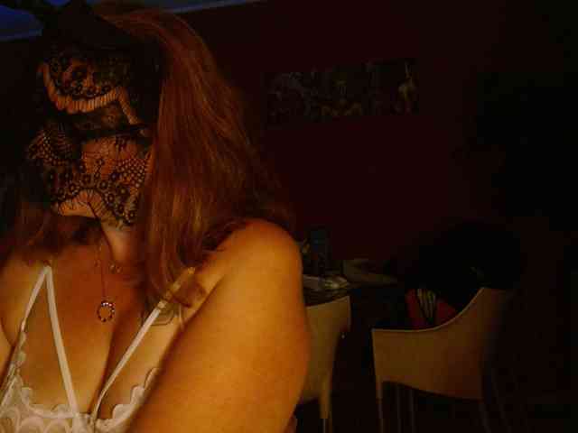 Petitoiseaucoquine webcam