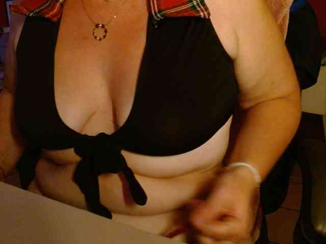 Petitoiseaucoquine webcam