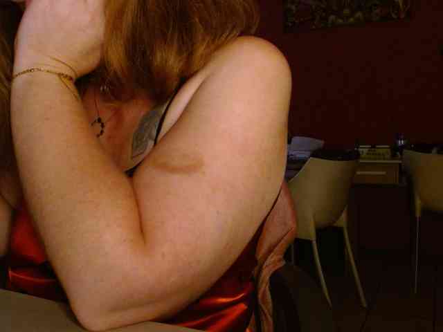 Petitoiseaucoquine webcam