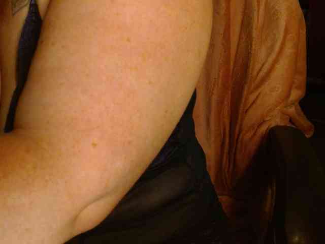 Petitoiseaucoquine webcam