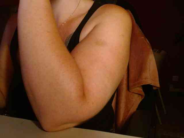 Petitoiseaucoquine webcam