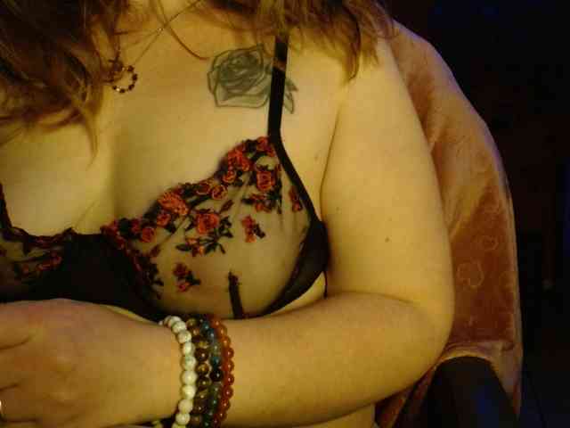 Petitoiseaucoquine webcam