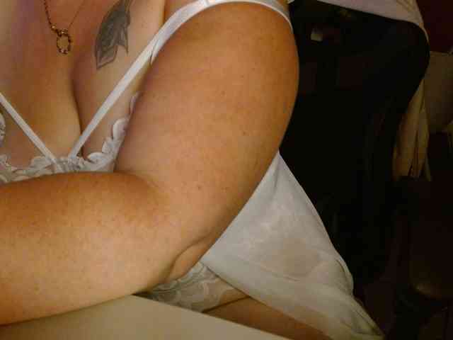 Petitoiseaucoquine webcam