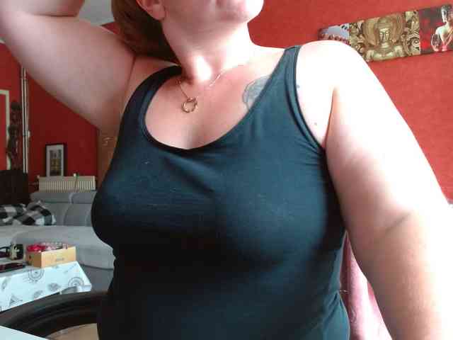 Petitoiseaucoquine webcam