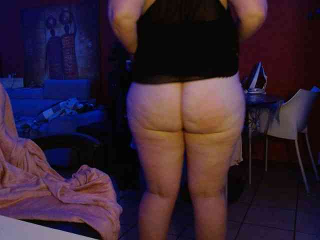 Petitoiseaucoquine webcam