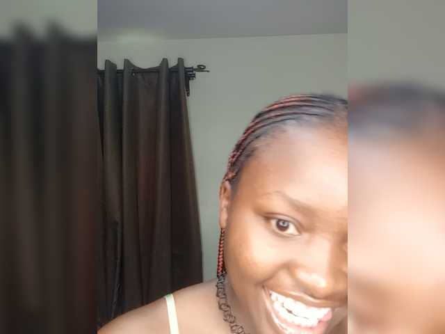 dilanloyal live cam on BongaCams
