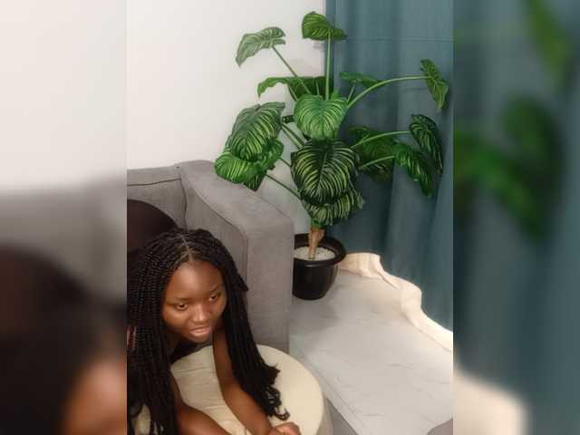 dilanloyal webcam bongacams model stream image
