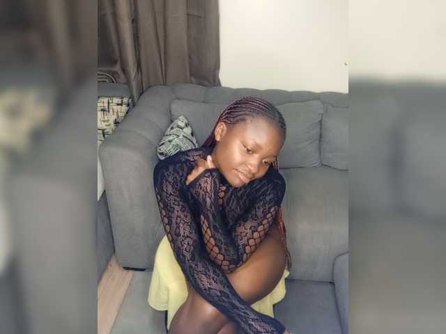 dilanloyal live cam on BongaCams