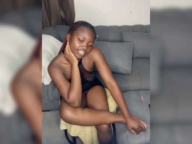 dilanloyal live cam on BongaCams