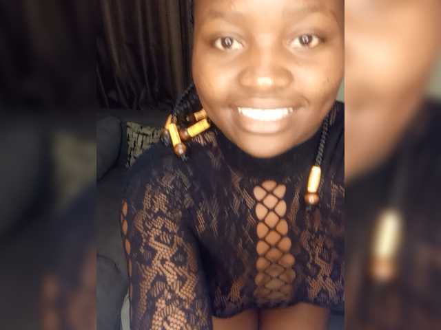 dilanloyal live cam on BongaCams
