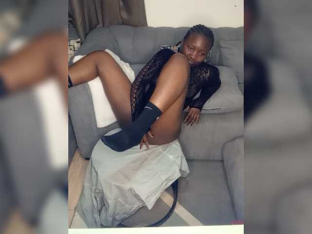dilanloyal live cam on BongaCams