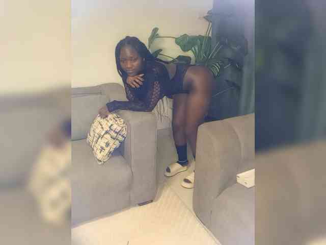 dilanloyal Live Webcam on BongaCams