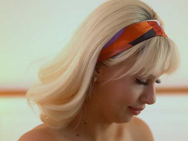 AdelineKing live cam on BongaCams