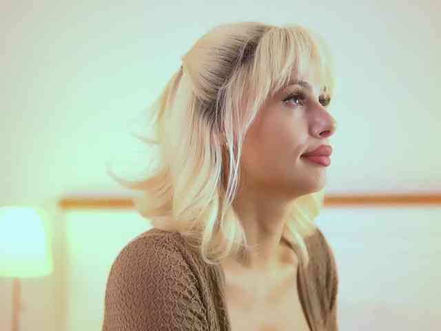 AdelineKing webcam