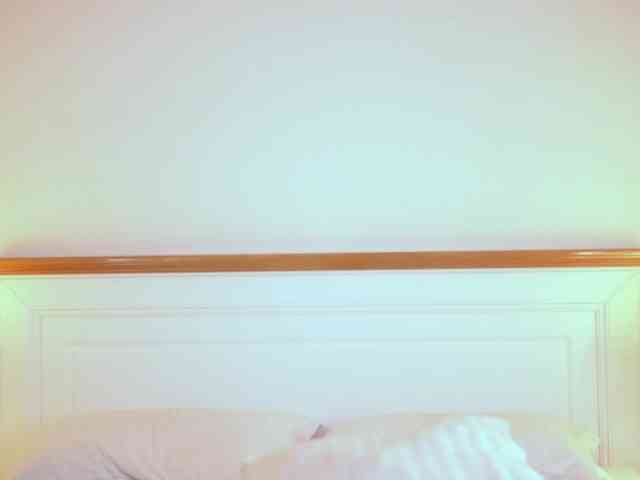 AdelineKing webcam
